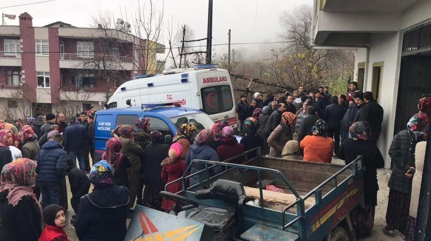 Hırsızlık İ&ccedil;in Girdikleri Evde Gelin Ve Kaynanasını &Ouml;ld&uuml;rd&uuml;ler
