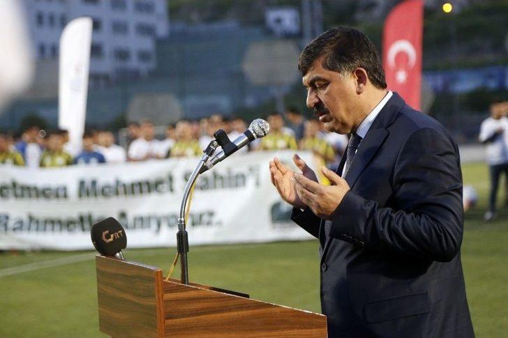 Halı Sahada Kalp Krizinden Ölen Öğretmen Futbol Turnuvası İle Anıldı G5