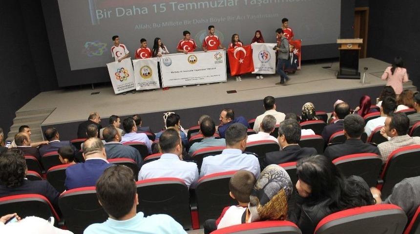 &rsquo;bir Daha 15 Temmuzlar Yaşanmasın&rsquo; Filmi İzleyici İle Buluştu