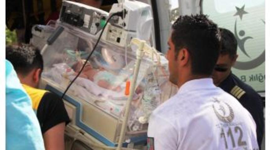 14 Günlük Yiğit Bebek Ameliyat İçin İstanbul’a Uçtu