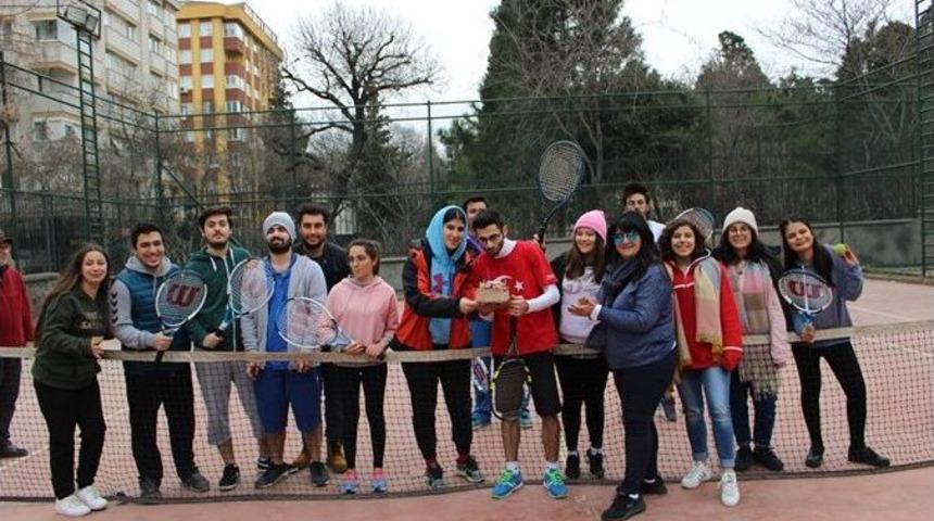 Kalp Sağlığı İ&ccedil;in Gen&ccedil;ler Kortta