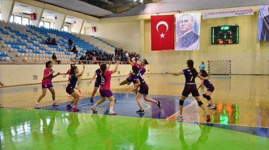 Okullararası Hentbol Gen&ccedil; Kız Ve Erkek Grup M&uuml;sabakaları