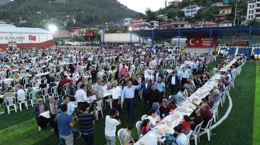 Başkan Sözlü’den Feke Çıkarması