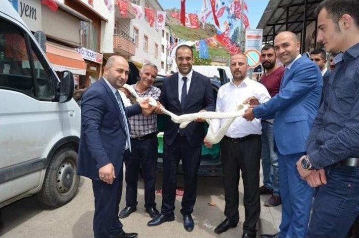 Hemşehrileri Bağrına Bastı G1