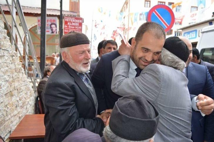 Hemşehrileri Bağrına Bastı G3