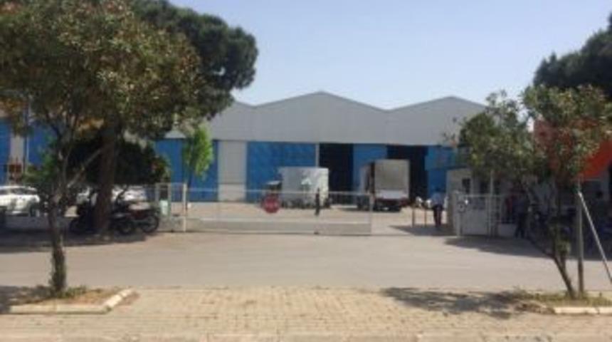 Raylı Vincin Sıkıştırdığı İş&ccedil;i &Ouml;ld&uuml;