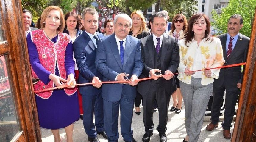 Geleneksel El Sanatları Sergisi A&ccedil;ıldı