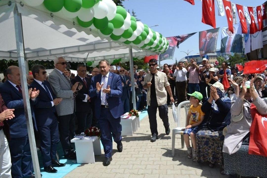 Bakan Eroğlu Baba Ocağı Şuhut&rsquo;ta