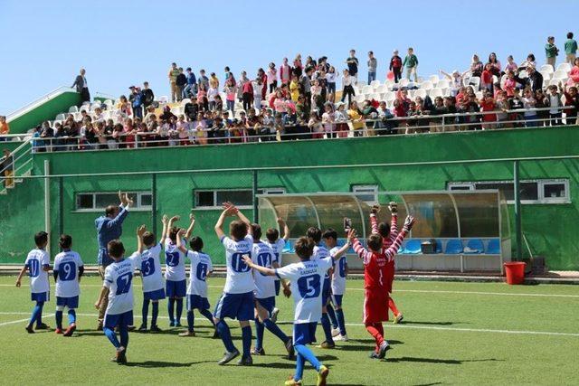 İlkokullararası Futbol Turnuvası Sona Erdi