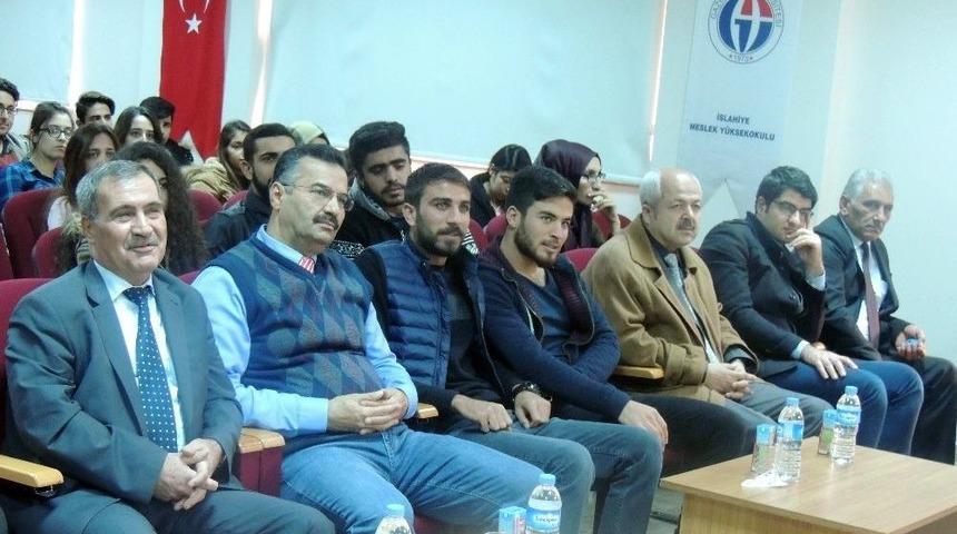 Evlilikte İletişim Ve Yaşam Becerileri Semineri