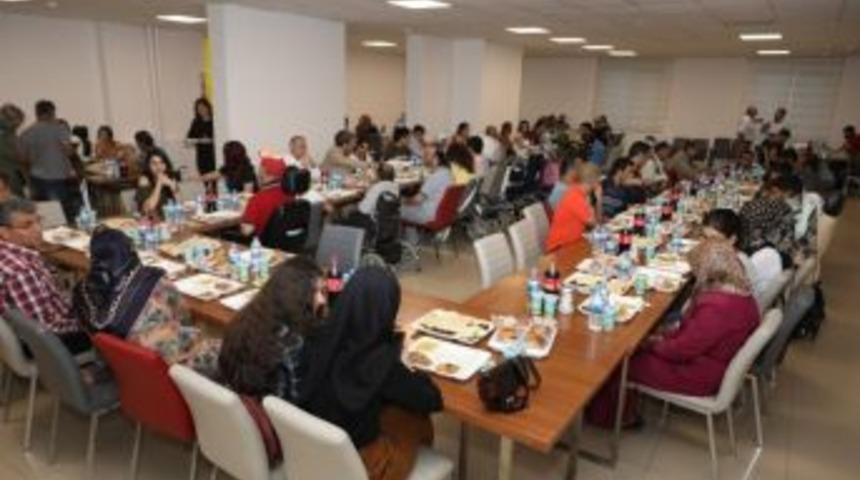 Engelliler İftarda Buluştu