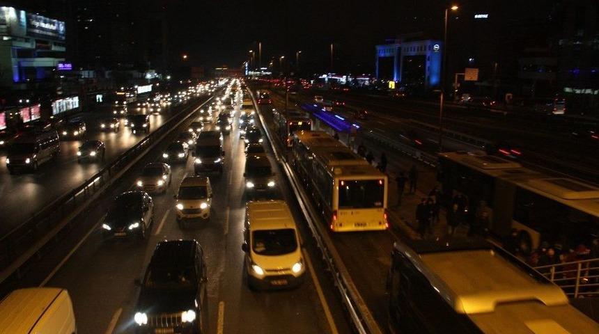 T&uuml;rkiye En Uzun Geceyi Yaşadı