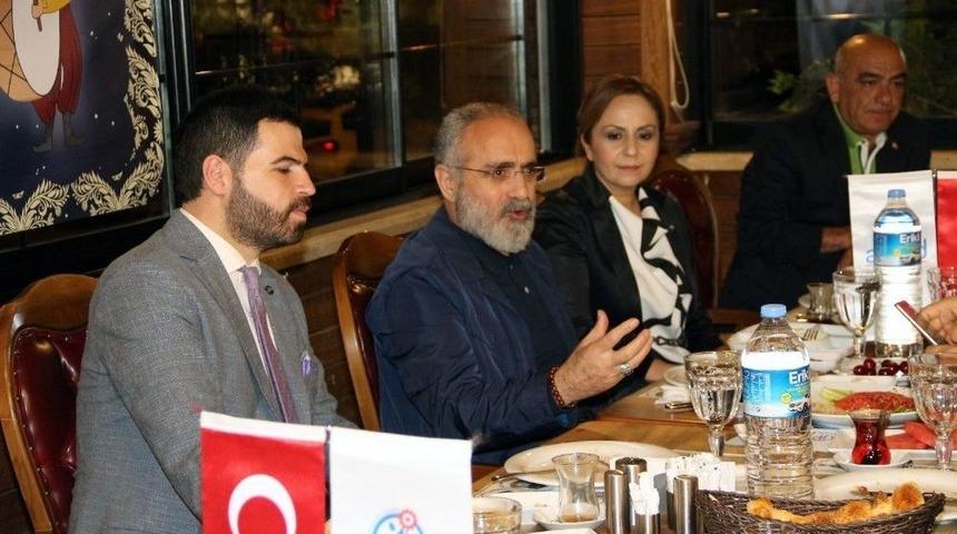 Cumhurbaşkanı Başdanışmanı Top&ccedil;u Ankaralı Sanayicilerle Sahurda Bir Araya Geldi
