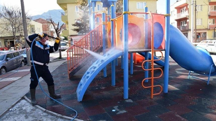 Temiz Bir Yunusemre İ&ccedil;in &Ccedil;alışıyorlar