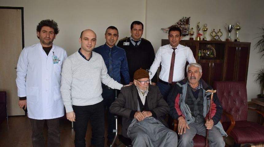 G&uuml;venlik G&ouml;revlisinden &Ouml;rnek Davranış