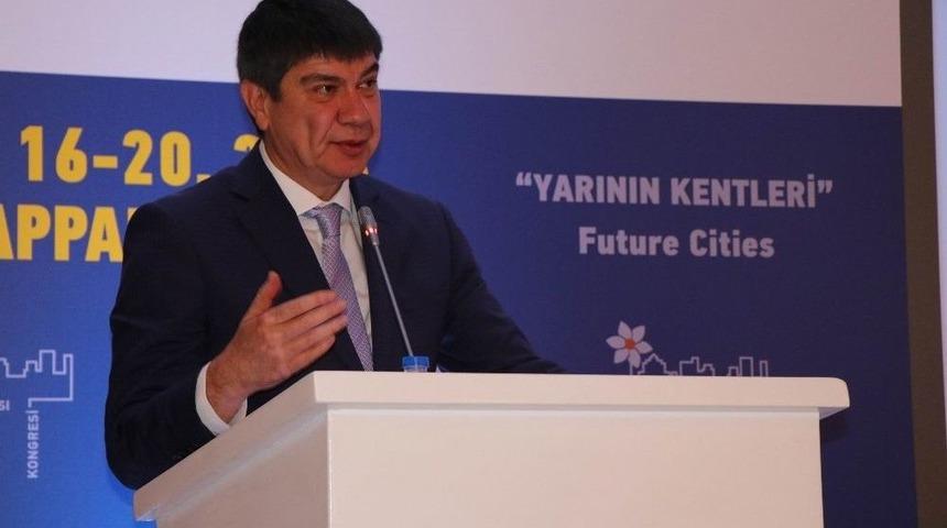 Menderes T&uuml;rel: &ldquo;sağlıklı Bir &Ccedil;evre, Sağlıklı Bir Şehir Olması Ka&ccedil;ınılmaz Bir Gerekliliktir&rdquo;