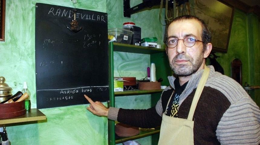 Ekmek Ve Yemekten Sonra "askıda Tıraş" Uygulaması