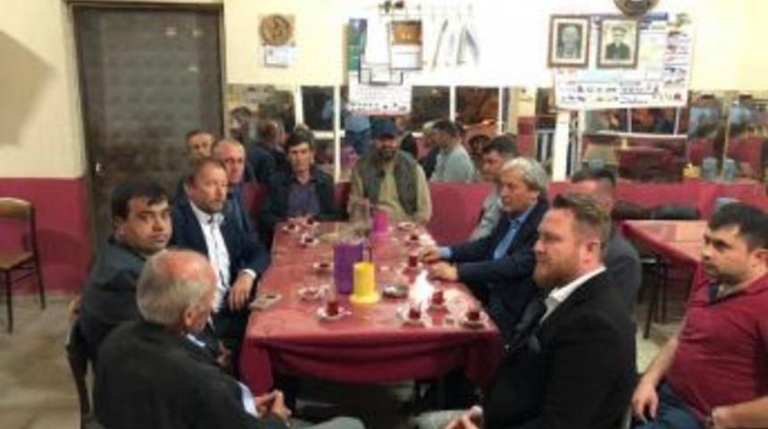 Başkan Şahin, Sel Ve Doludan Zarar G&ouml;ren &Ccedil;ift&ccedil;ileri Ziyaret Etti