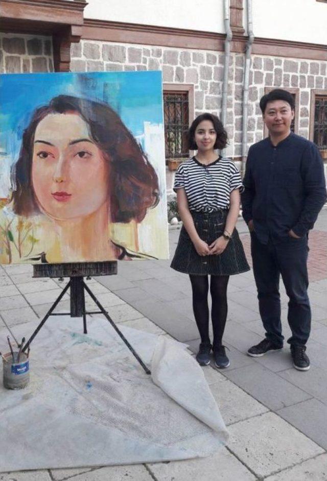 Çinli Ressam Hamamönü Sanat Sokağı’nda