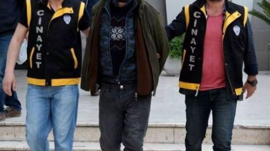 Annesini Neden &Ouml;ld&uuml;rd&uuml;ğ&uuml;n&uuml; Hatırlamadı