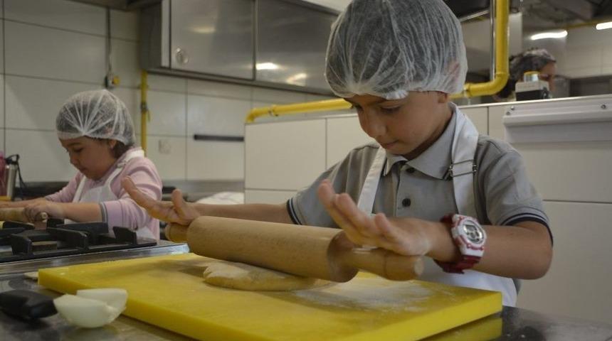 &lsquo;minikler Mutfakta&rsquo; Buluştu