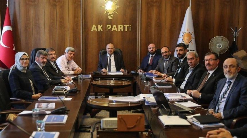 Başkan Üzülmez Projelerini Ankara’da Anlattı