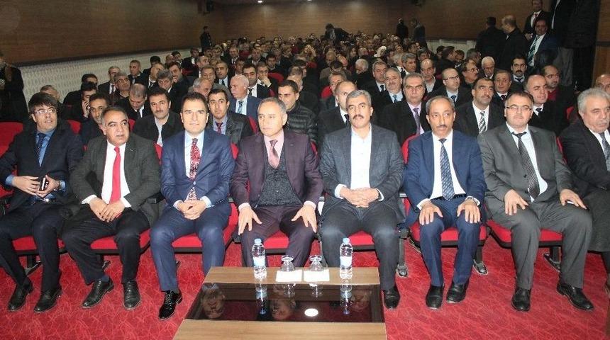 Elazığ&rsquo;da E-m&uuml;fredat Semineri