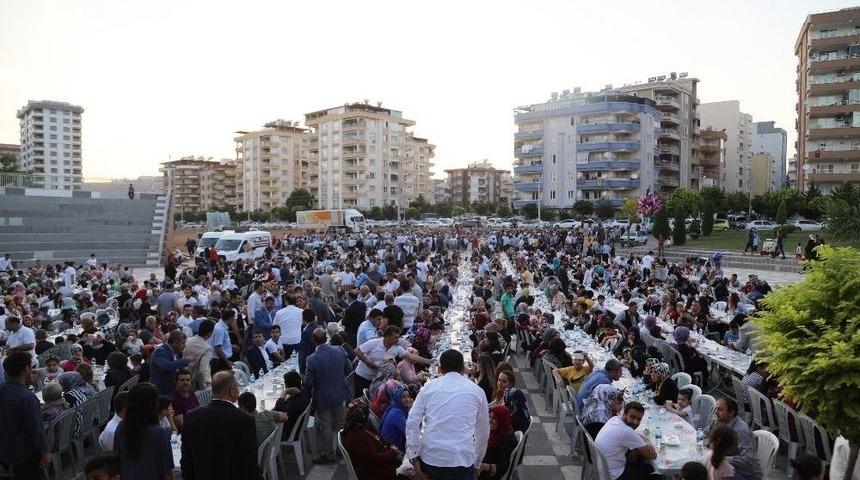 Kardeşlik Sofrası Bu Kez Karak&ouml;pr&uuml;&rsquo;de Kuruldu