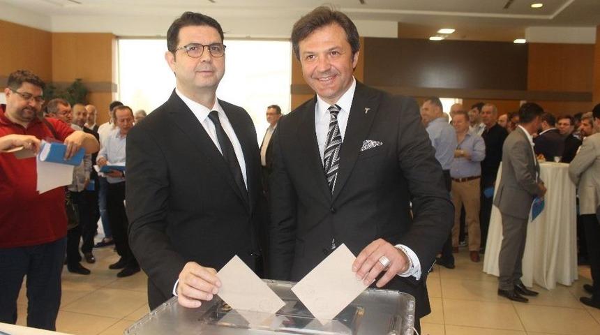 Denib&rsquo;in Yeni Başkanı H&uuml;seyin Memişoğlu Oldu