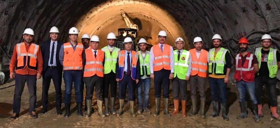 Honaz T&uuml;neli&rsquo;nde &Ccedil;alışmalar Devam Ediyor