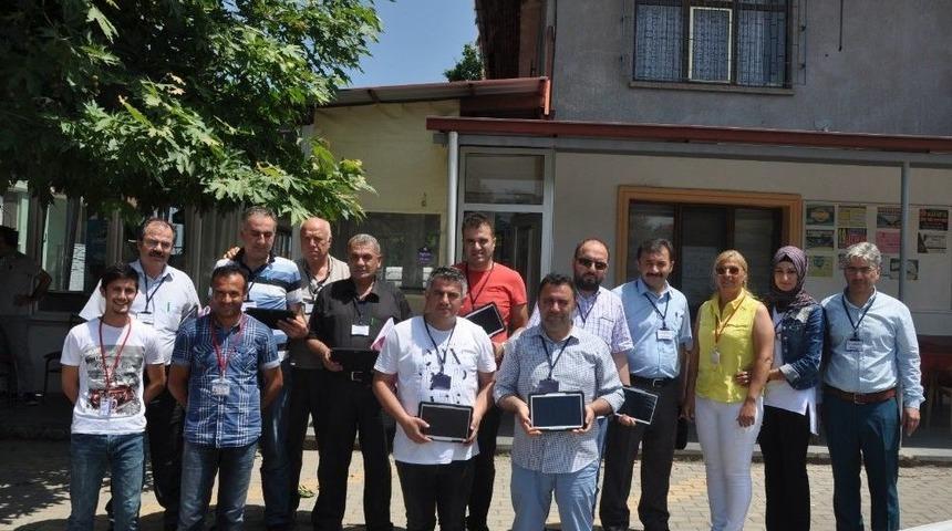 Ehliyet Sınavında "tablet" D&ouml;nemi Başladı