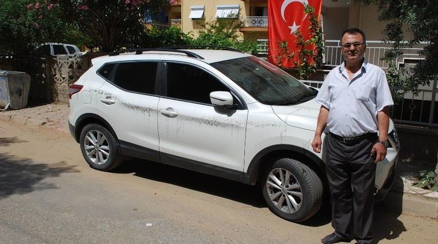 Park Halindeki Ara&ccedil;lara &Ccedil;irkin Saldırı