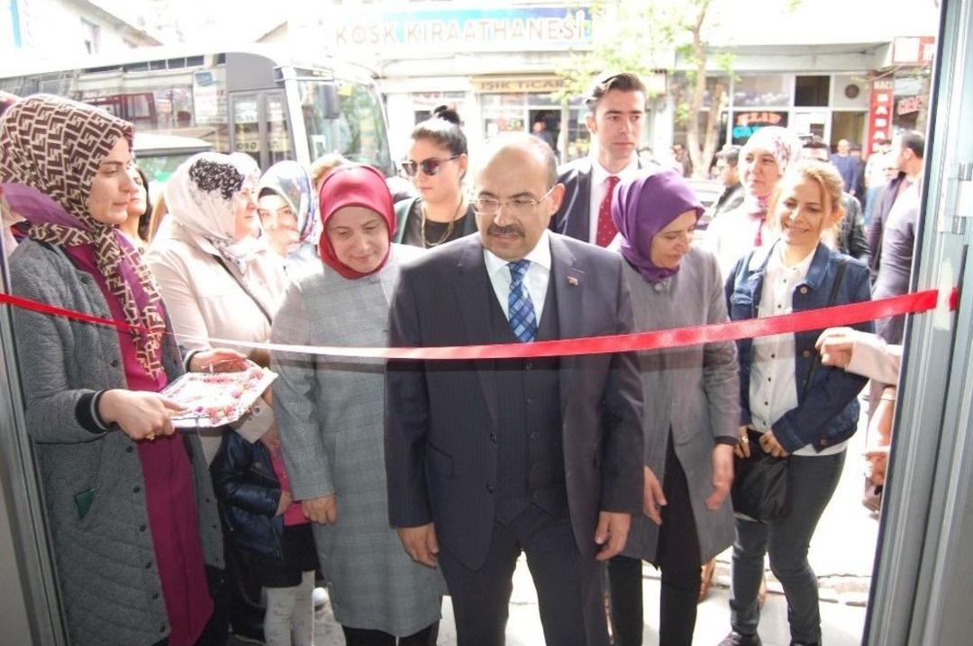 Kayyumdan Kadınlara &Ouml;zel İş Yeri