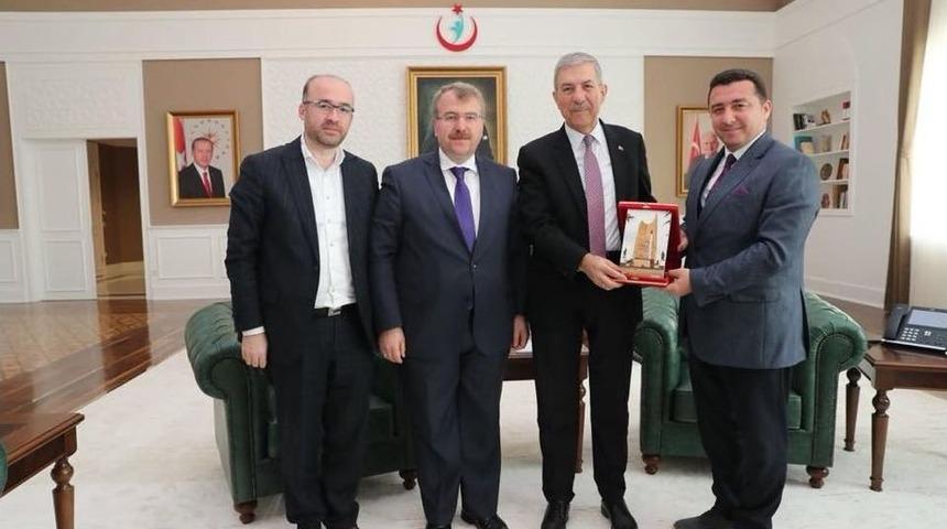 Başkan Bakıcı, Sağlık Bakanı Demircan İle G&ouml;r&uuml;şt&uuml;