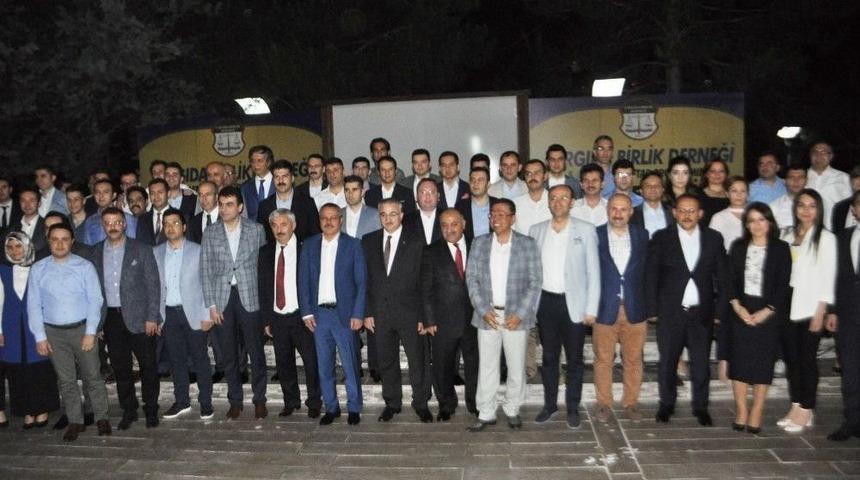 Hsk &Uuml;yesi Alp Arslan: "2014&rsquo;te Hsyk Se&ccedil;imlerinde Fet&ouml; Yenilgiye Uğratıldı"