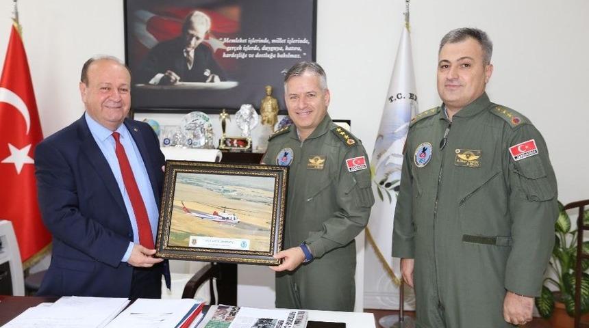 Aydın Jandarma Filo Komutanı Hakerler&rsquo;den Başkan &Ouml;zakcan&rsquo;a Ziyaret