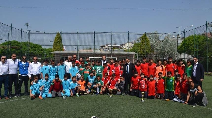 Saruhanlı&rsquo;da 23 Nisan Futbol Turnuvası