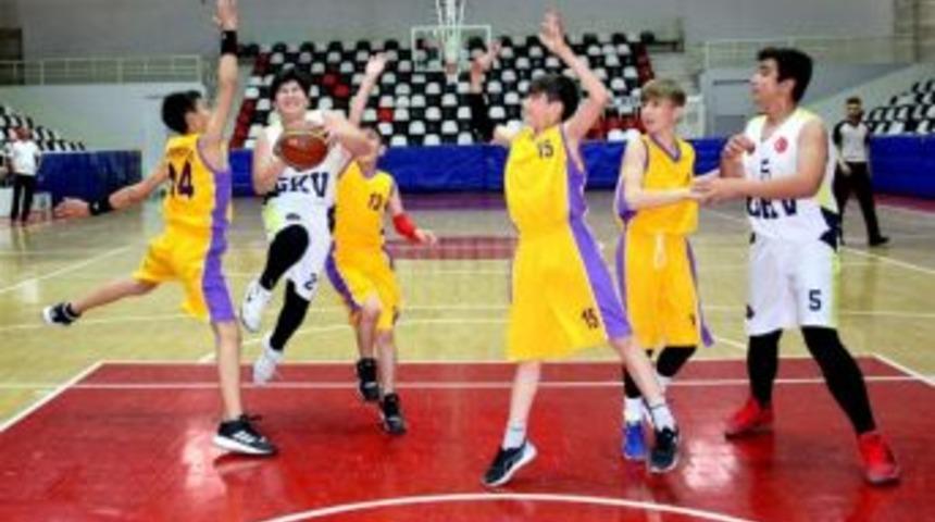 Okullararası Basketbol Yarı Final M&uuml;sabakaları Sona Erdi