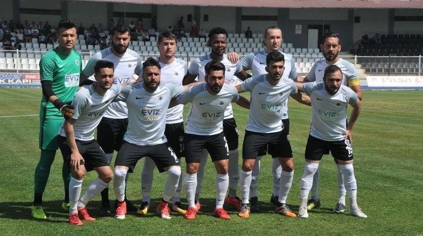 Kuşadasıspor Bal&rsquo;da Kalmayı Başardı