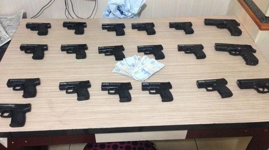 Aksaray&rsquo;daki Silah Operasyonunda 2 Tutuklama