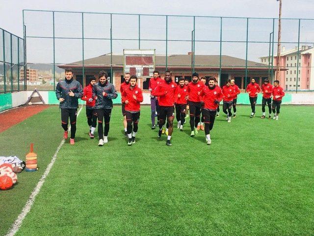 Kars 36 Spor Sarıkamış Gençler Birliği Spor Maçına Hazır