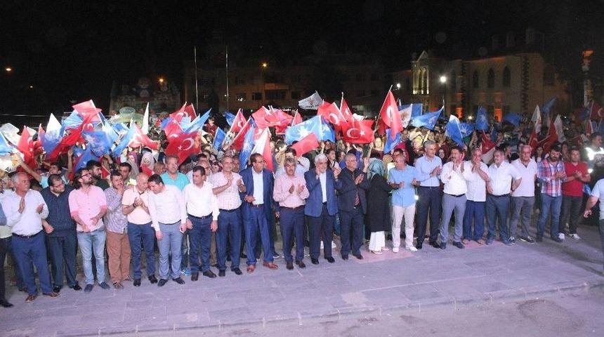 Uğur Işılak Kilislileri Coşturdu