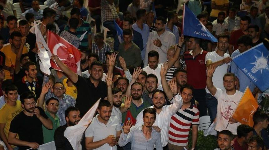 Bakan G&uuml;l&rsquo;e Memleketinde Fıstık Gibi Karşılama