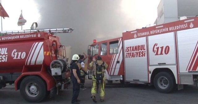 Gaziosmanpaşa’da Fabrika Yangını