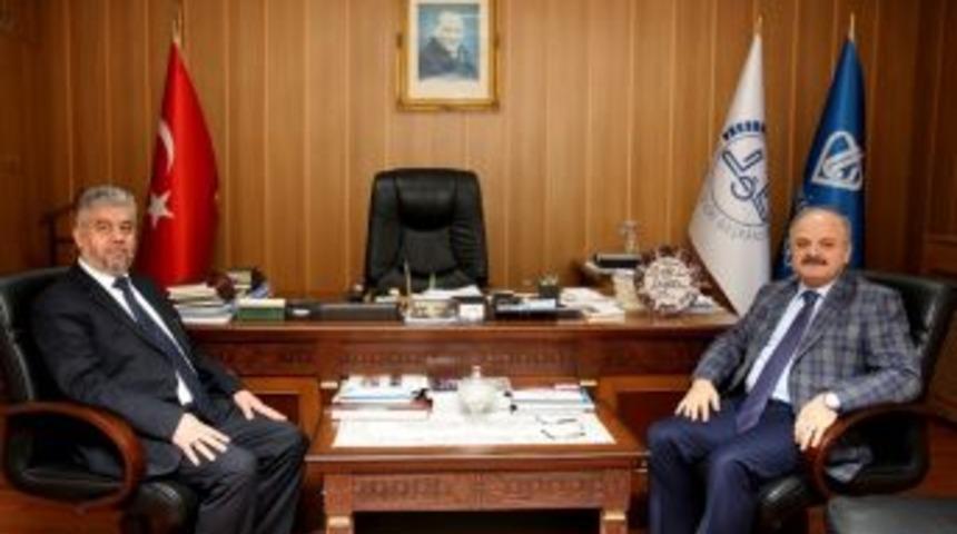 Vali &Ccedil;akacak, İl M&uuml;ft&uuml;l&uuml;ğ&uuml;&rsquo;n&uuml; Ziyaret Etti