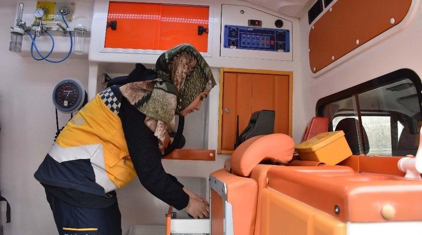 Hayırsever Aileden Ambulans Bağışı