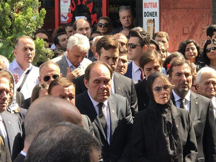 Erdoğan Demirören Son Yolculuğuna Uğurlanıyor G3