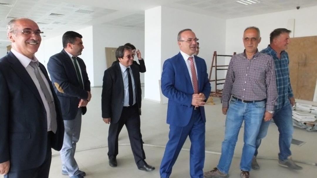 Burhaniye Yeni Devlet Hastenesi&rsquo;ne Kavuşuyor