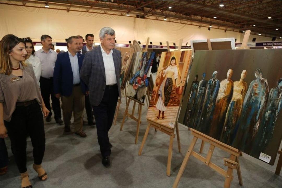 Ko-mek&rsquo;ten Renkli Festival