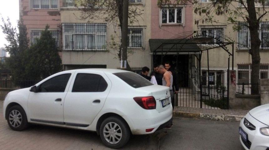 (&ouml;zel) Askerden İzne Gelen Gen&ccedil; Direğe &Ccedil;ıkarak İntihara Kalkıştı